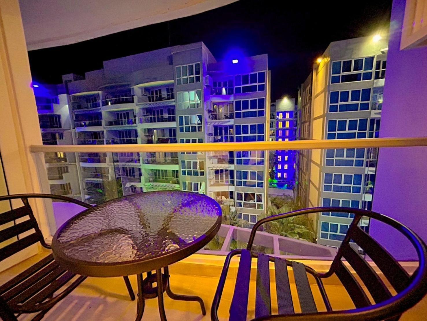 Grand Avenue Residence Condominium Pattaya Extérieur photo