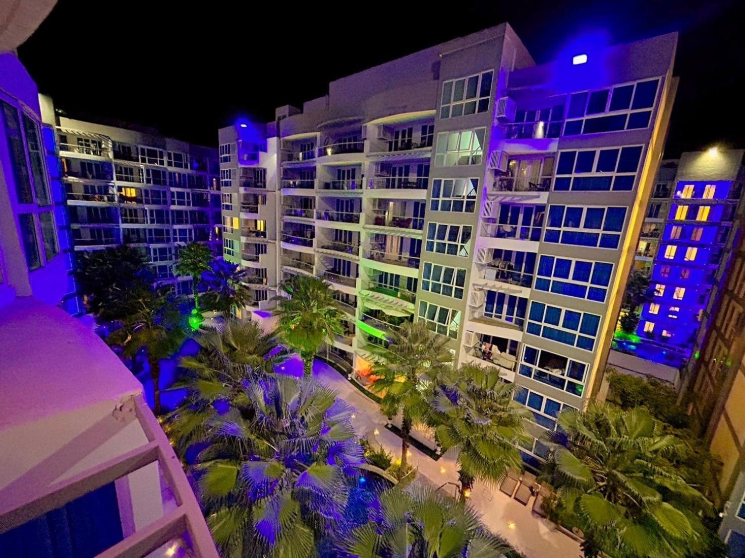 Grand Avenue Residence Condominium Pattaya Extérieur photo