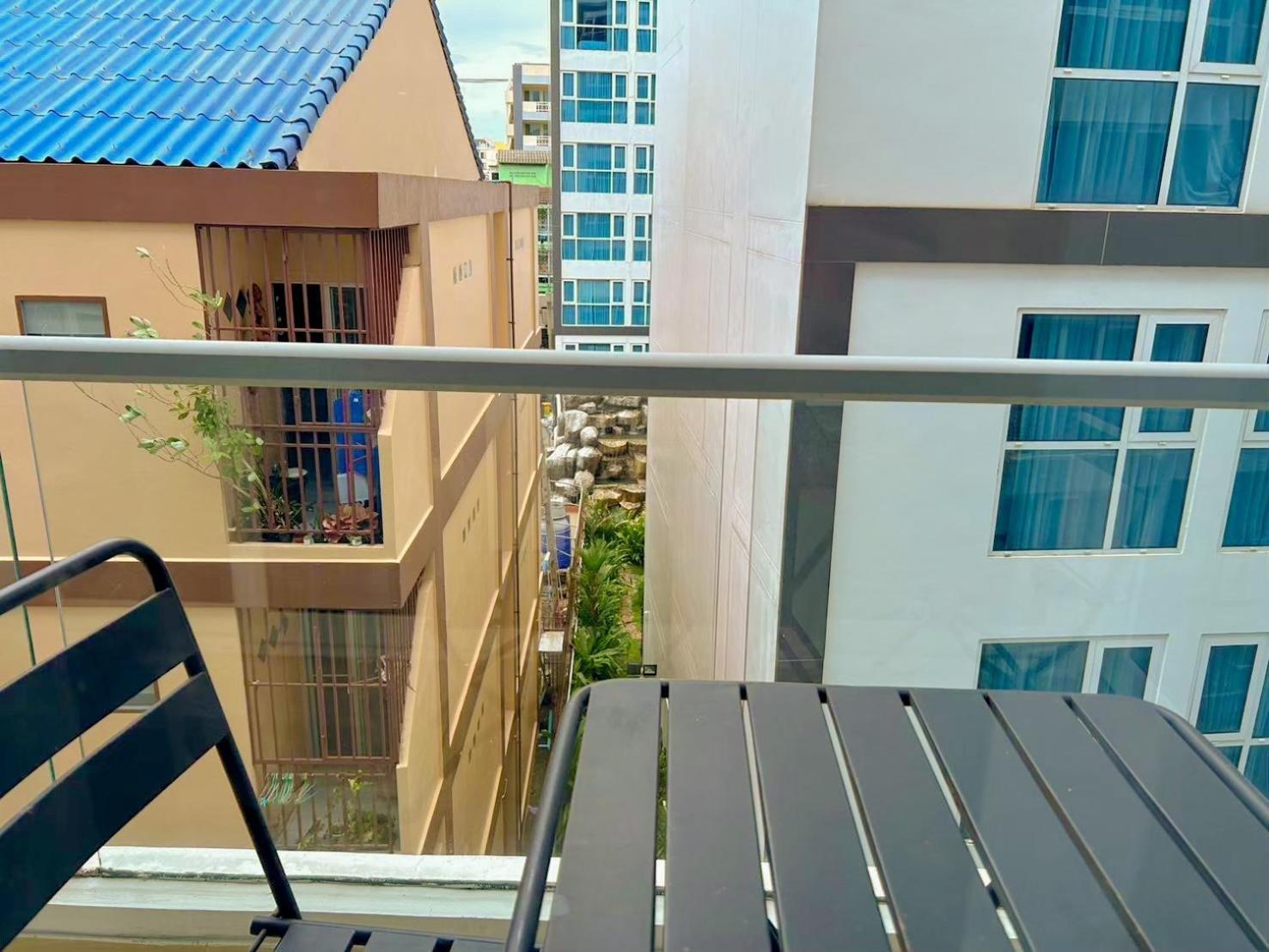 Grand Avenue Residence Condominium Pattaya Extérieur photo
