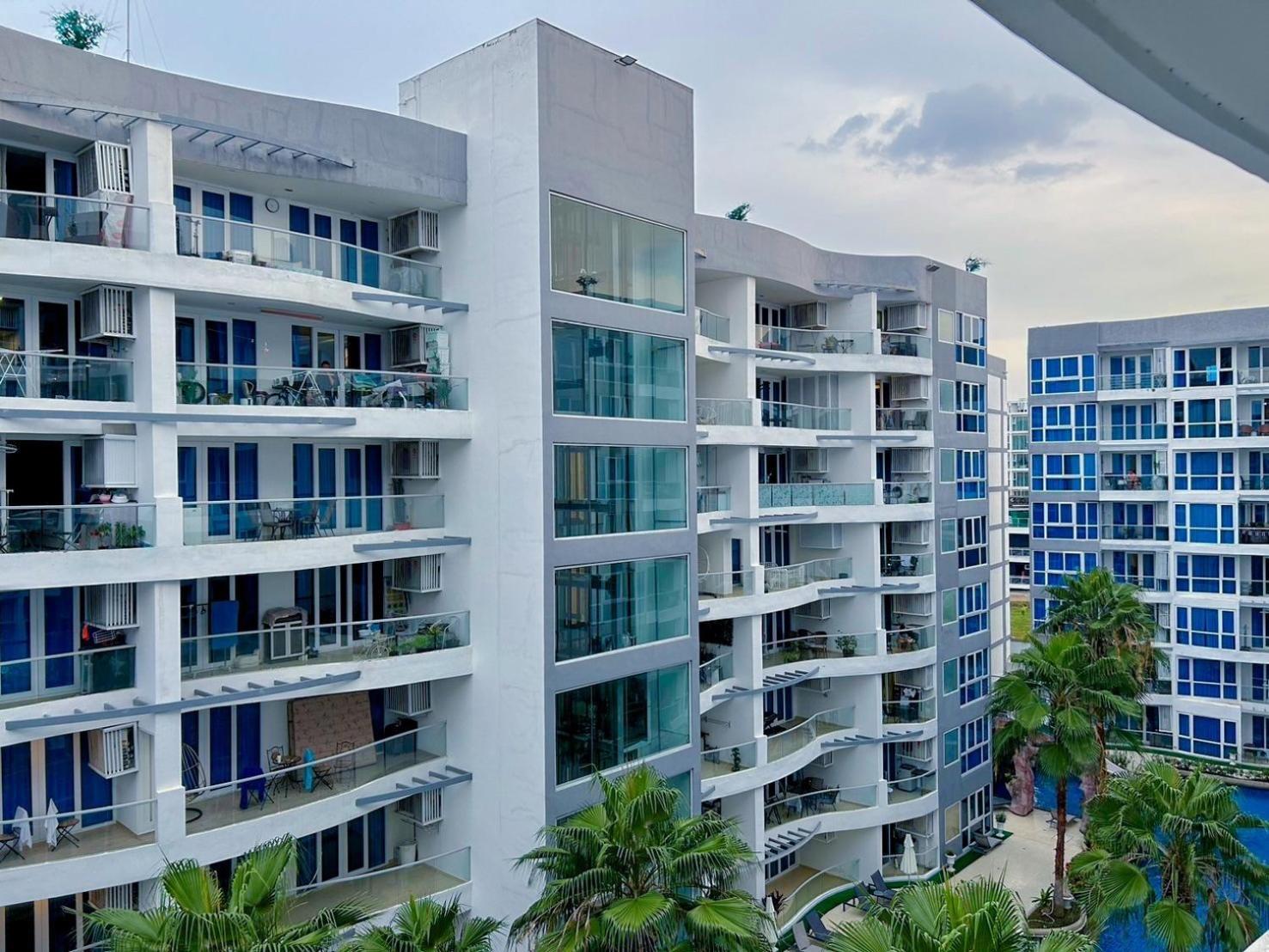 Grand Avenue Residence Condominium Pattaya Extérieur photo